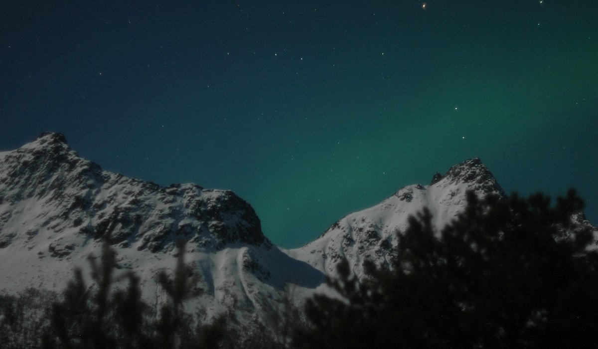 Planning a Multi-Day Hike Between Mountain Huts